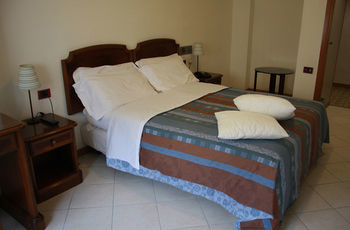 Hotel San Giuseppe Pozzuoli Exterior photo